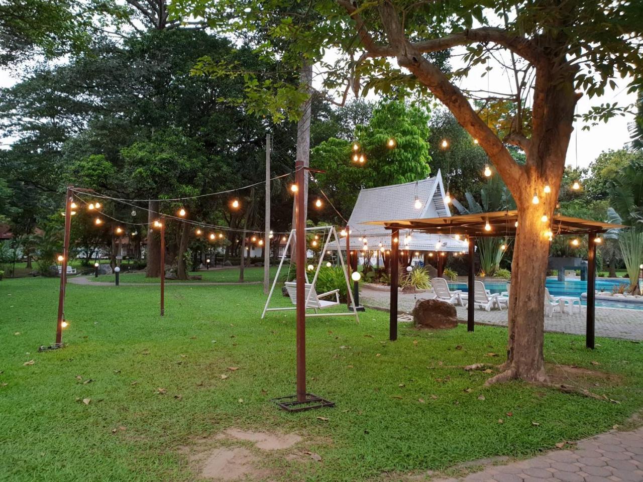 Supalai Pasak Resort Hotel And Spa Kaeng Khoi Exterior foto